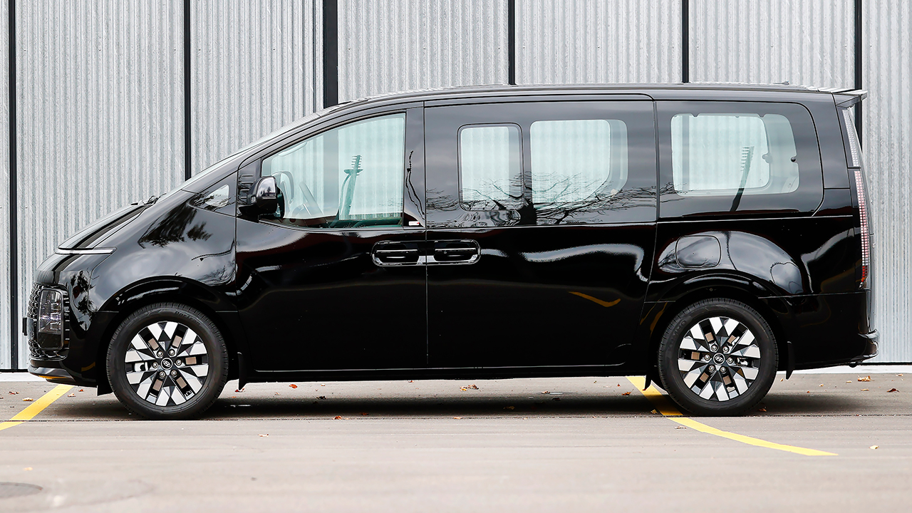 Фото Идеальный hyundai Staria