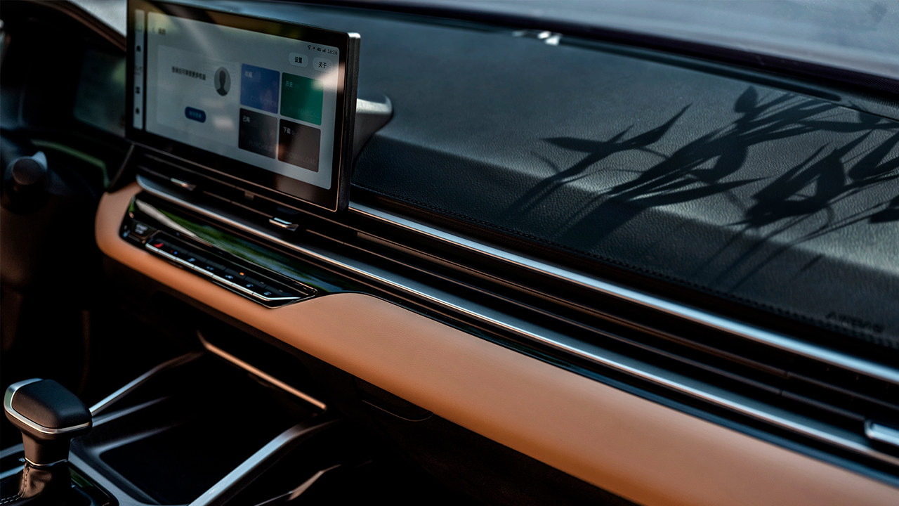 Фото Мультимедиа geely Emgrand